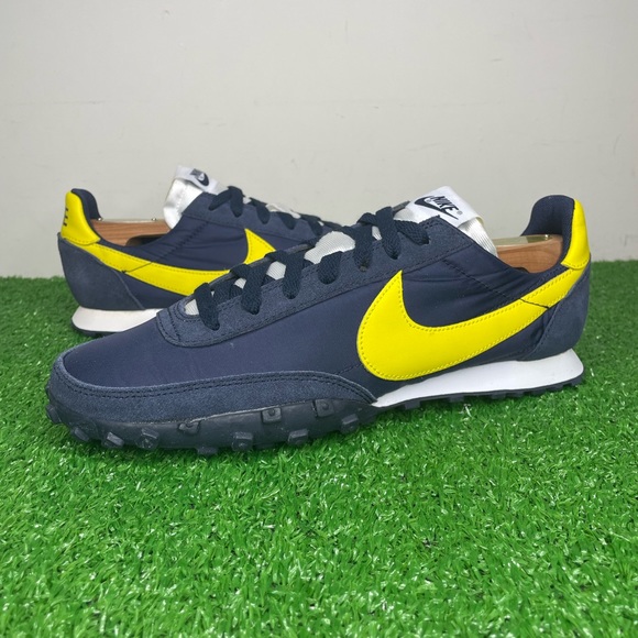 nike waffle racer 2019